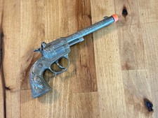 Vintage 1950  s Hubley STAR Cap Gun Single Shot Diecast Steer Grips 1pc WORKS