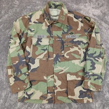 Vtg Army Combat Coat Woodland Camo Large Long Military BDU Patches 80s