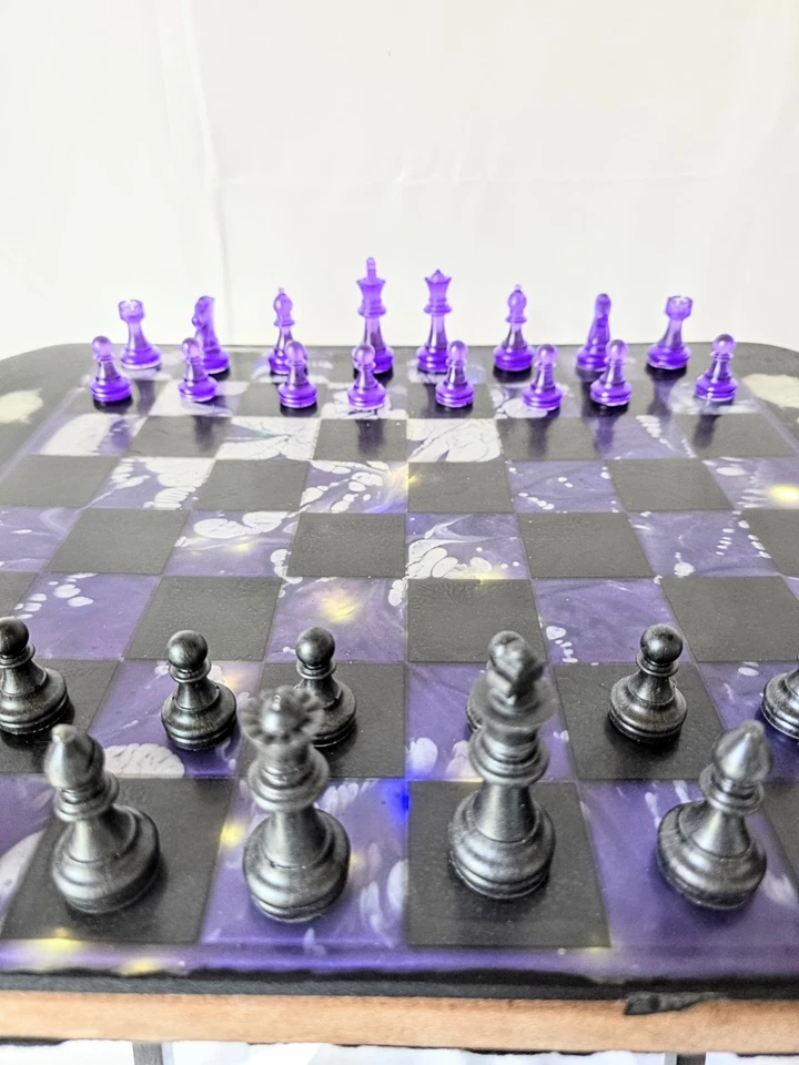 Chess And Checkers Resin Table. Lights Up And Is Made Of Resin And Wood. - Image 2 of 4