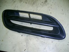Nissan Micra K11 3 Door (3) Front Right Front Grille Grill 623226F600