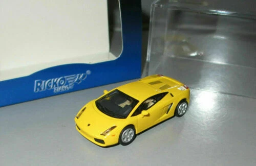 Modellini statici di auto, furgoni e camion scala 1:87 Lamborghini