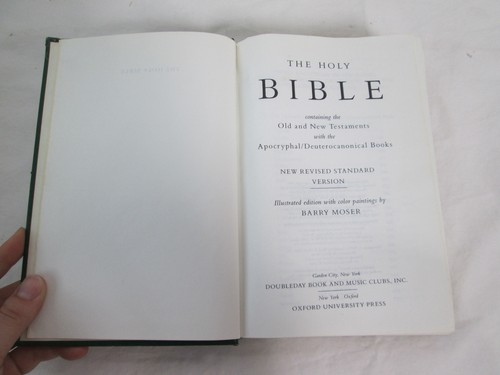 Holy Bible NRSV Apocryphal Deuterocanonical c.1989 Green Hardcover - Foto 4 di 7