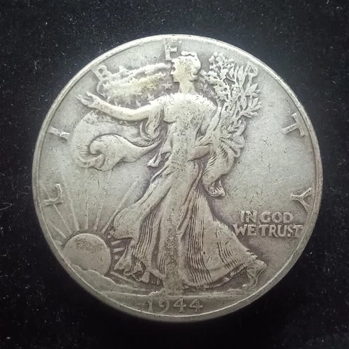 1944 P Walking Liberty 90% Silver Half Dollar In Very Fine Condition. -#0509