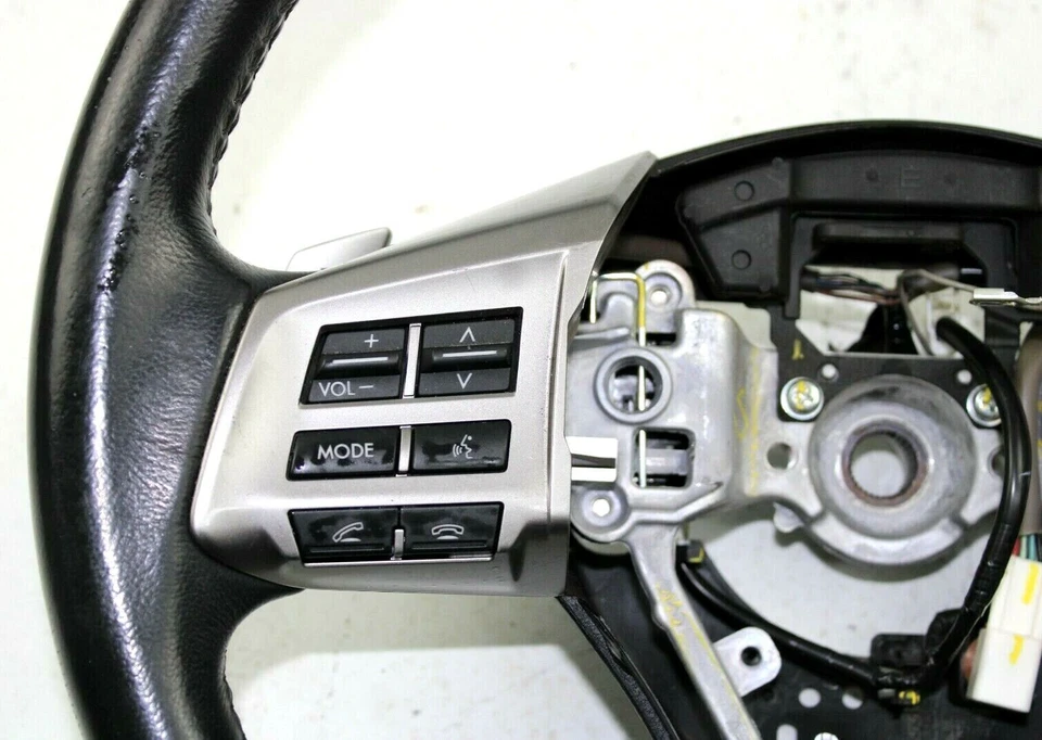 2012-14 SUBARU LEGACY OUTBACK CUERO VOLANTE PALETA OEM P/N 34312AJ06BVH Foto 3 de 4