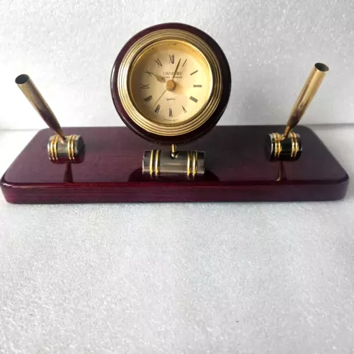 Vintage Danbury Wood Executive Desk Clock w/2 Pen Holders and a Quartz Movement.