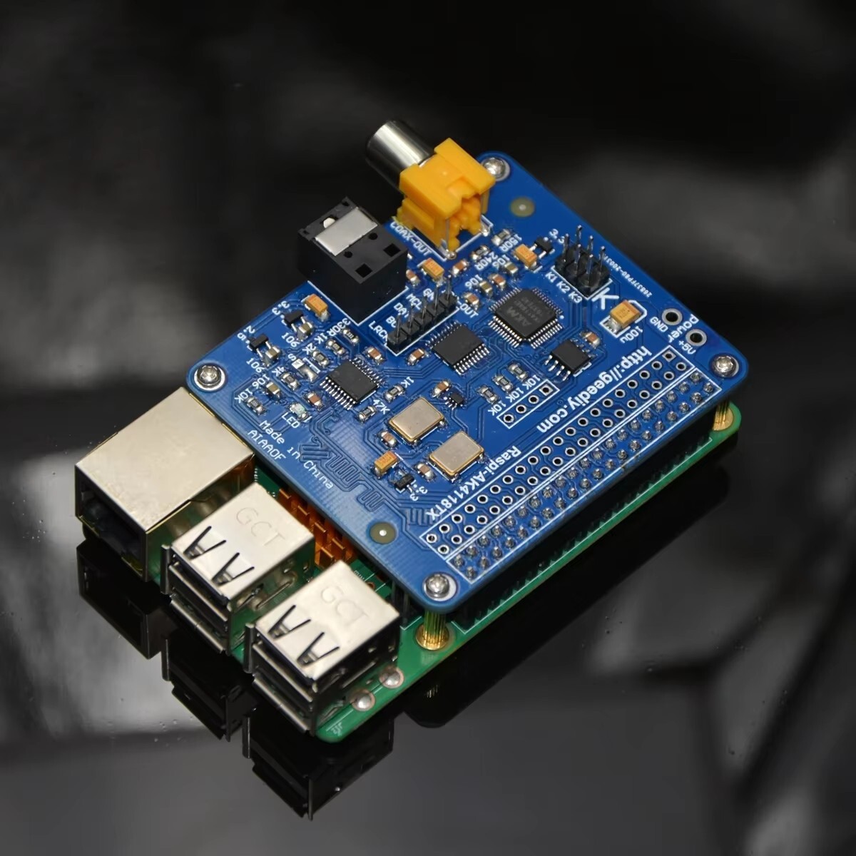 PCケーブル・コネクタ RaSCSI + FDX68 + Raspberry Pi3 model A Amazon.com: Raspberry Pi 3 A+ Computer Board For Linux : Electronics