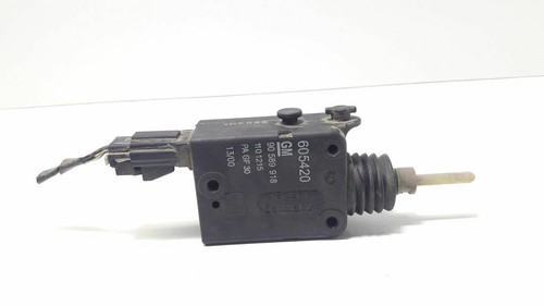 Opel Astra G 2000 Diesel Stellmotor Tankdeckel Tanklappe 90589918 74kW UST34514