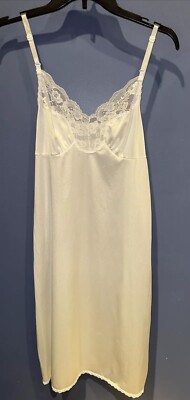 Size Small White Full Slip, Adjustable Straps, Vintage Jaclyn Smith Kmart,  NWT
