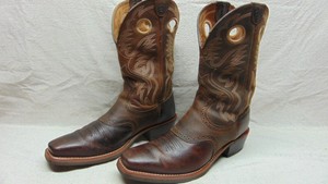 bota ariat bico quadrado