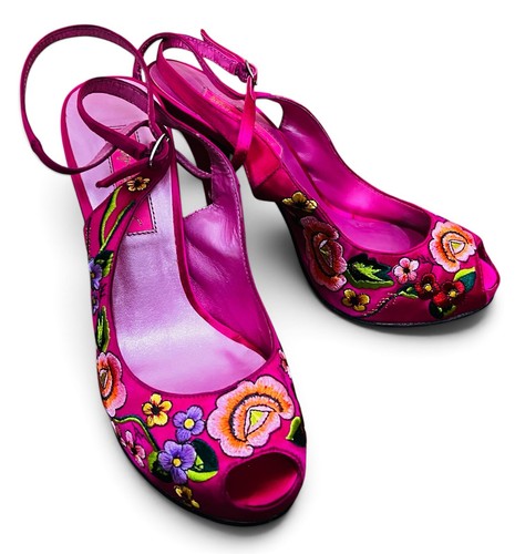 Betsey Johnson Ashleigh rosa Blumen bestickt Slingback Heels Peeptoe 6 Box - Bild 3 von 11