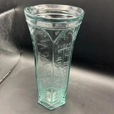 Vintage Vetreria Etrusca Italy Green Glass Wet & Dry Tall Measuring Cup 10 In. -