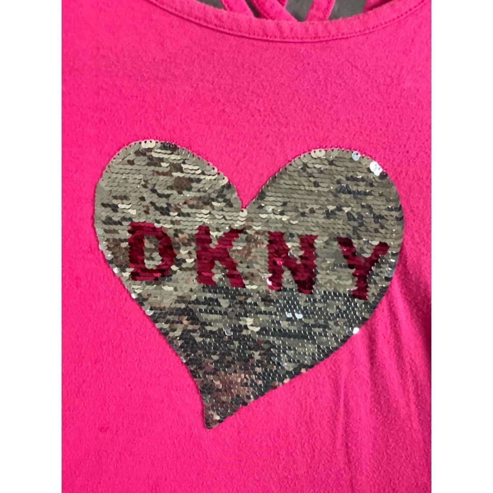 DKNY Girl's Tee Shirt Women's Medium Sequin Heart Graphic Tee Design - Image 2 of 4