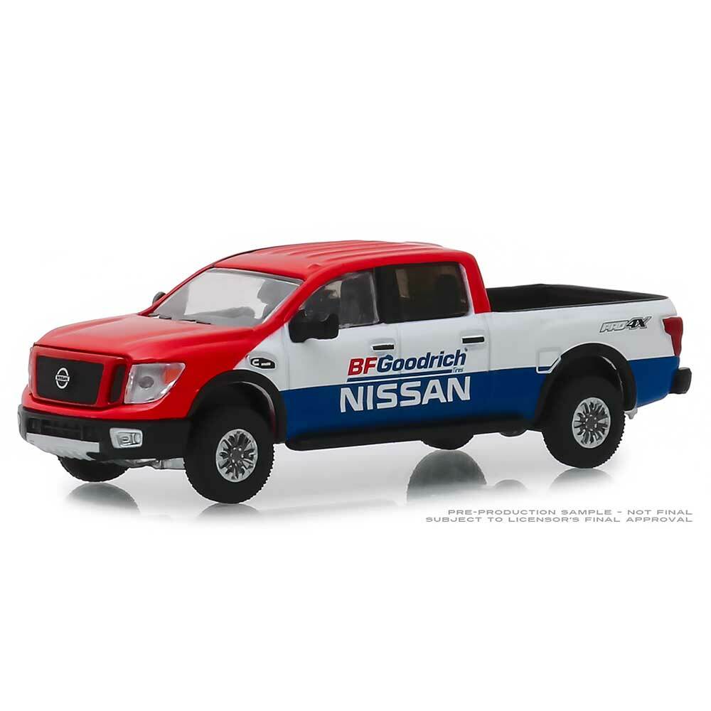 グリーンライトミニカー　2018 NISSAN TITAN XD PRO-4X 2018 Nissan Titan XD Pro-4X Pickup Truck Matt Light Blue