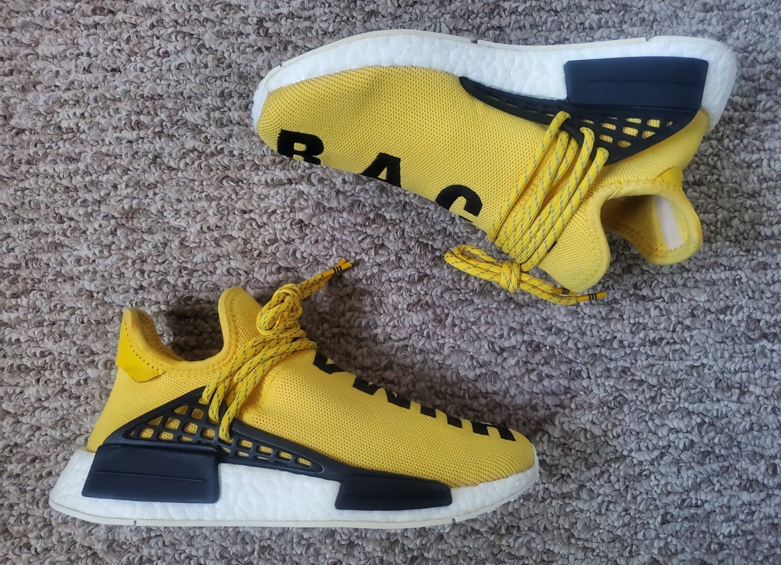 Pharrell x adidas NMD - Human Race BB0619 