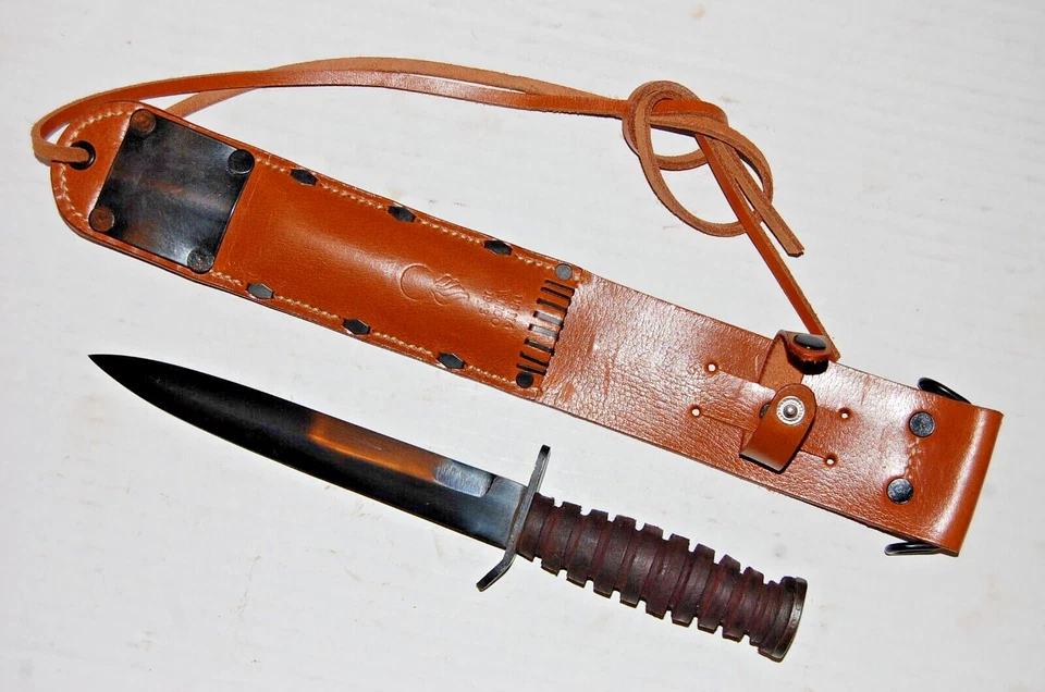 Cuchillo de lucha KA M3 de la Segunda Guerra Mundial con funda de cuero M6 - barra de cinturón - reproducción de la Segunda Guerra Mundial Foto 2 de 4
