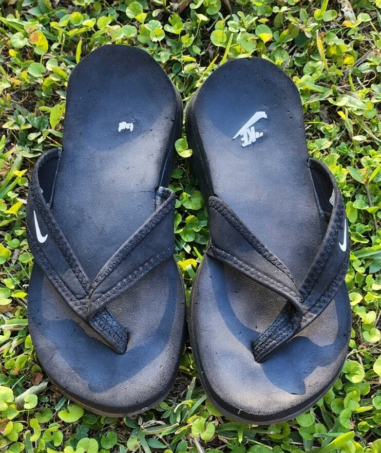 Eliminar reflujo cielo VTG Nike Celso BLACK Thong Plus Flip Flop Women&#039;s 6 | eBay