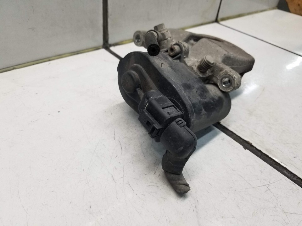 2012 VOLVO S80 REAR LEFT DRIVER SIDE BRAKE CALIPER -SOLID ROTOR ...