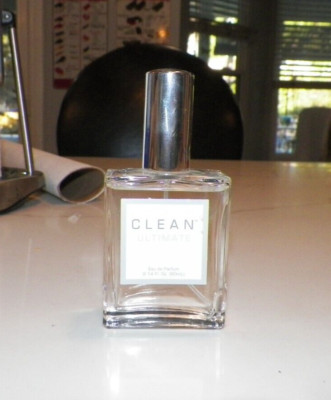 FUSION BRANDS AMERICA CLEAN ULTIMATE EAU DE PARFUM 2.14 FL OZ