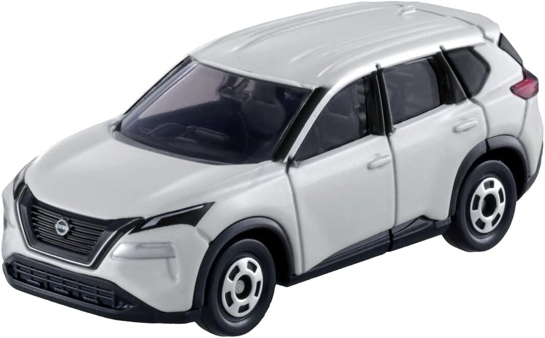 Takara Tomy Tomica No.117 Nissan X-Trail Die-Cast Model 1/63