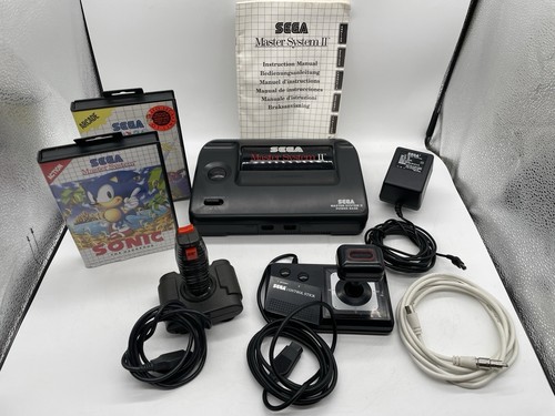 SEGA Master System II 2 Console (PAL) With Original Manual + Golden Axe & Sonic