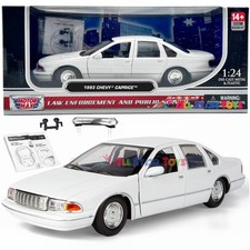1993 Chevrolet Caprice White, Unmarked Police Builder's Kit 1/24 MOTORMAX 76438