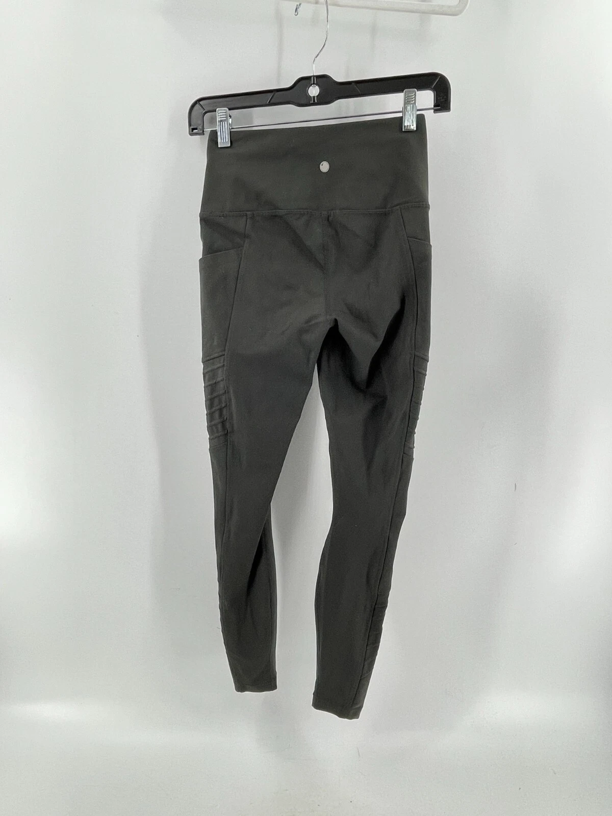 yogalicious lux slate cropped activewear leggings
