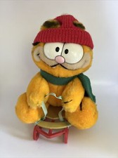 Vintage Dakin Garfield Takes The Mountain Plush Sledding Red Hat Stuffed Animal