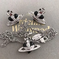 Vivienne Westwood Diamante Heart Silver Black Necklace Earrings Set without BOX