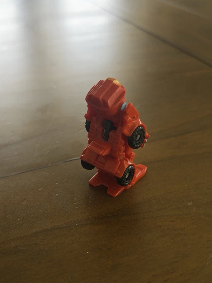 Angry Bird Transformers Heatwave Telepod w/base (no box) - Image 3 of 4