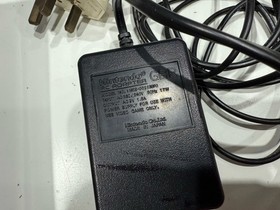 Nintendo NES Console , 2 X Controllers & Zapper Bundle Working Order VGC