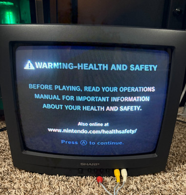 Vintage Sharp 13'' Retro Gaming CRT TV 13N-M100B W Remote Front AV Tested Working