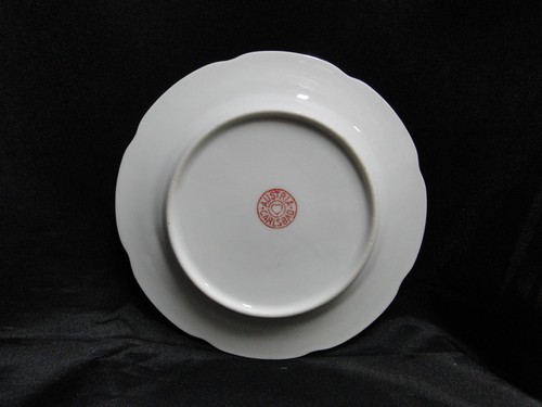 Carlsbad 3405, White w/ Gold Edge, Scalloped: Bread Plate, 6" - Picture 4 of 5