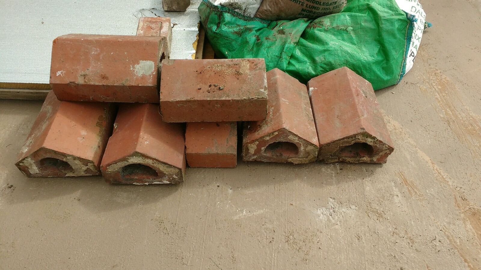 ACCRINGTON BRICK TOP DOUBLE BRICK COPING / PIER CAP / WALL CAPPING eBay