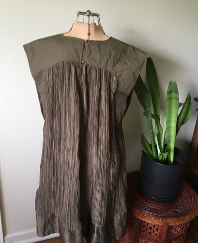 By Anthropologie Moss Green Cap-Sleeve Plissé Mini Dress - Picture 11 of 23