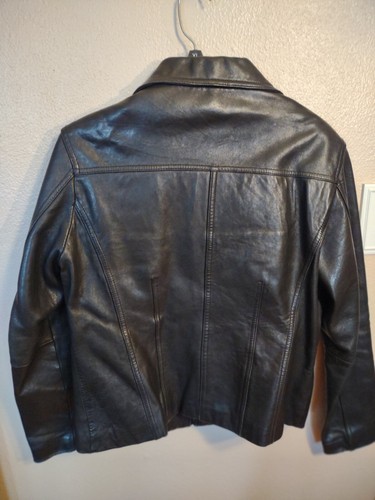 Avanti Women’s Sz MEDIUM CHEST 40" Genuine Leather Jacket BLACK - Picture 2 of 3