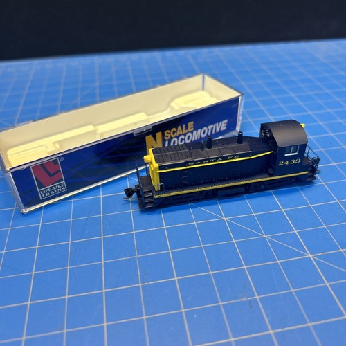 Locomotora Life-Line escala N Santa Fe #2433 7501 | Zustand: Used