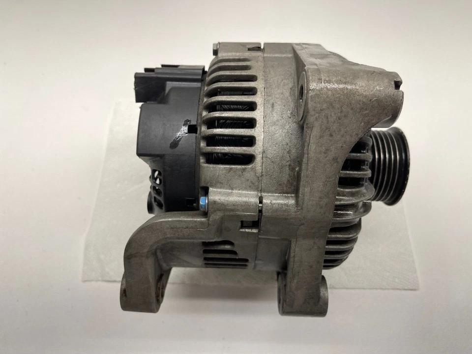 ALTERNADOR BMW OEM BMW 535d 635d 730d M5 M6 3.0 5.0 Foto 2 de 4