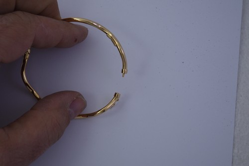 18ct Gold Hinged Bangle/Bracelet - 2 Piece Fancy Wave Tube Style 5g 750/18k - Imagen 3 de 20