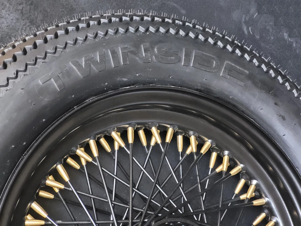 Pneumatico Moto Vintage Sawtooth TWINSIDE 150/80-16 77H - Immagine 3 di 4