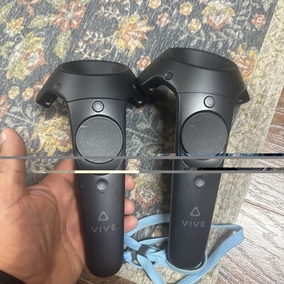 HTC Vive 2PR7100 Virtual Reality VR Wand Controllers Pair (Black) 1.0 