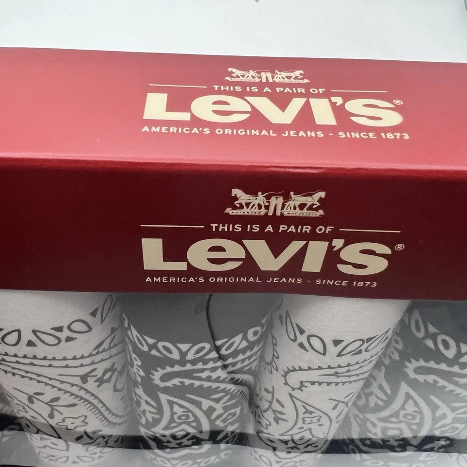 NUEVO Juego de 6 Bandanas Levi’s Blanco y Negro 100% Algodón Foto 3 de 3