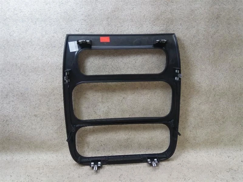 Borde de tablero de radio para 1998 1999 2000 2001 2002 2003 2004 Chrysler 300M O5 Foto 4 de 4