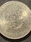 Queen Elizabeth & Prince Philip 1947 - 72 25th Wedding Anniversary CoinFREE SHIP — photo 4