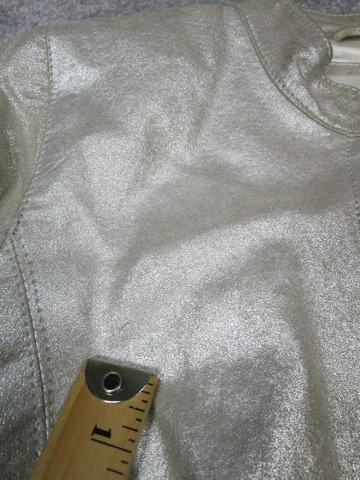 Chaqueta White House Black Market para mujer mediana de cuero marfil cremallera completa * Foto 4 de 4