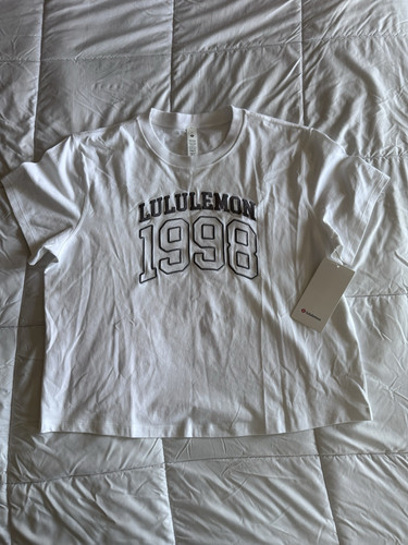 New Lululemon Size 12 Relaxed-Fit Cotton Jersey Tee Graphic White Oversized NWT
