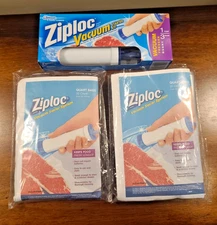 New Ziplock Brand Vacuum Starter Kit Hand Pump Freezer 3 Quart Bags + 40 Refills