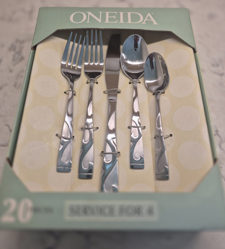 Oneida Tuscany 20 Piece Everyday Flatware Set - Service for 4 New in Box - Picture 2 of 18