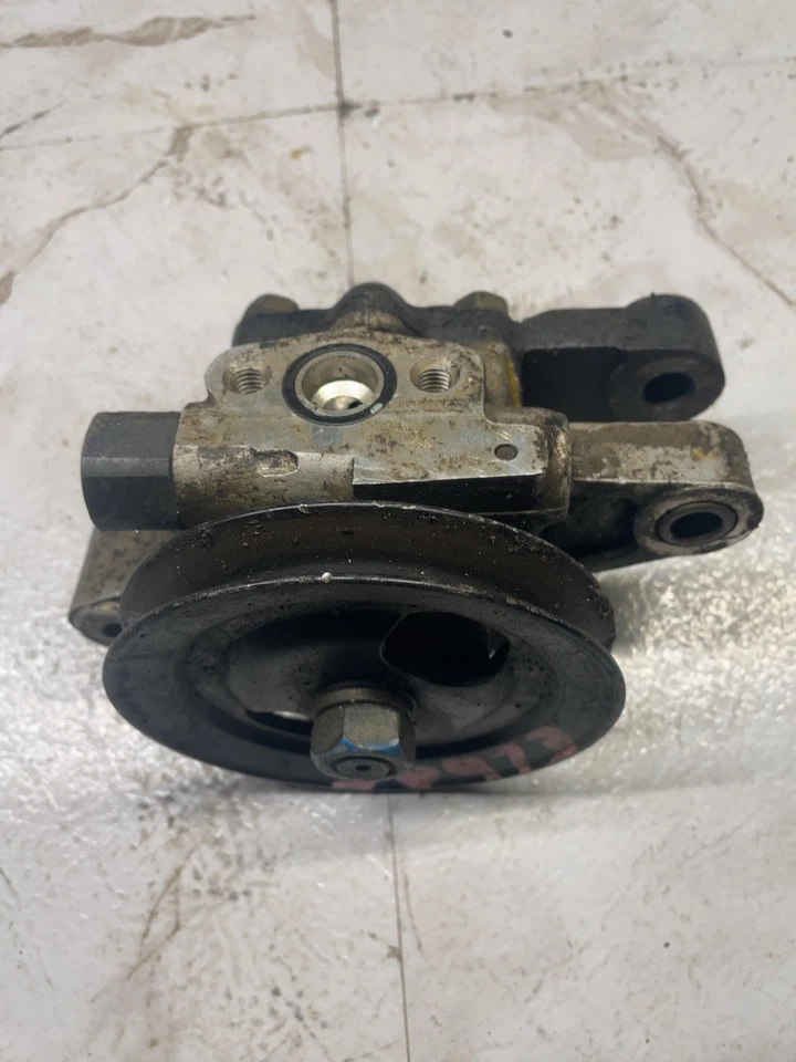 Bomba/motor de dirección asistida Hyundai Elantra Tiburon 1996-2000 OEM Foto 2 de 4