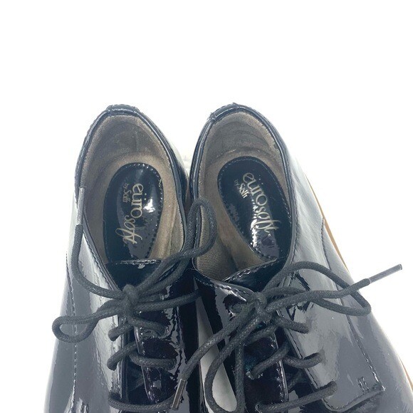 Eurosoft Black Patent Leather Oxfords Women's Size 8 Gem
