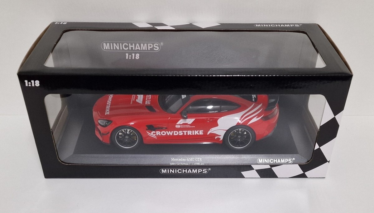 Minichamps 1:18 Model Car Die Cast Mercedes-Benz AMG GTR Safety